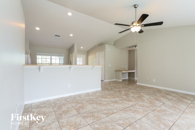 Photo - 538 Flamingo Ave S