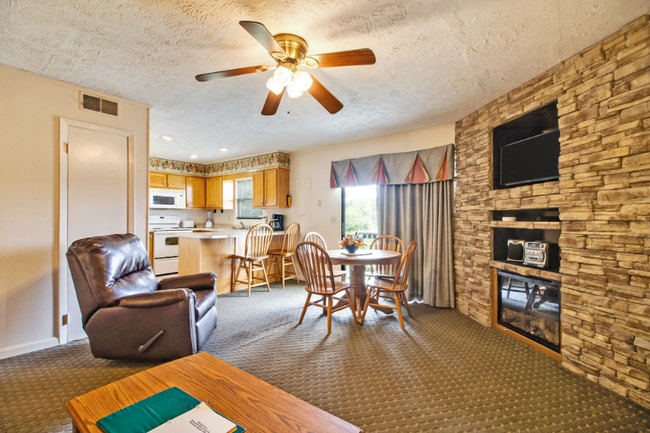 Photo - 8005 Cherokee Trail