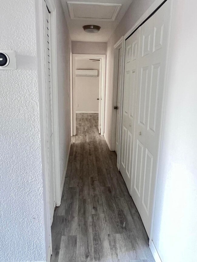 Photo - 5706 Candlewood St