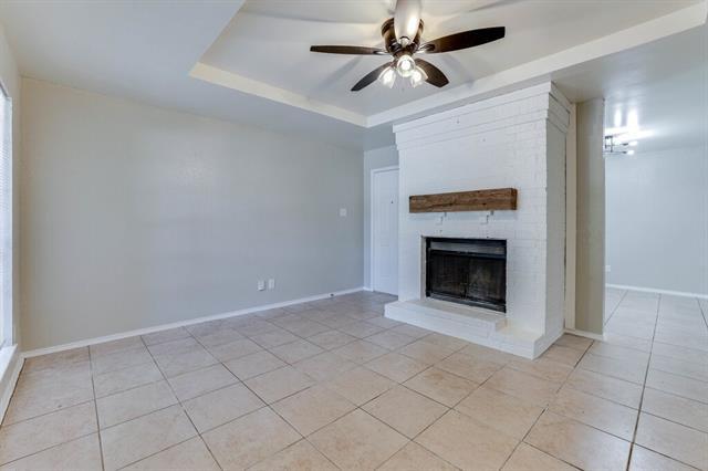 Photo - 32 Shady Valley Ct