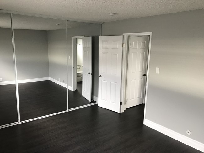 Metro Park Apartment Homes