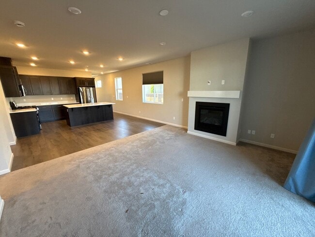 Photo - 1525 Stasny Ave SE