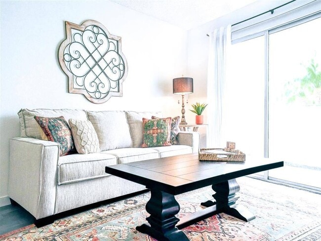 Hillside Village Living Room - Hillside Village Apartments