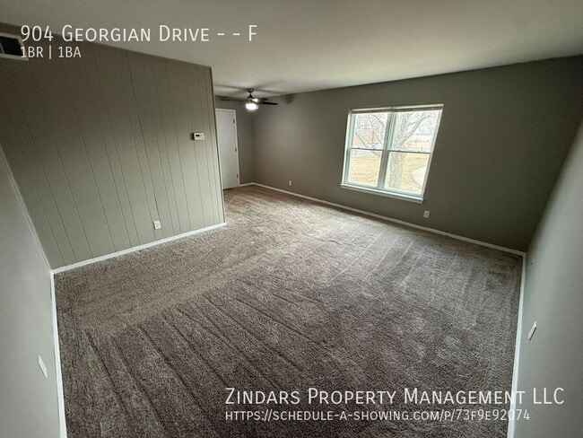 Photo - 904 Georgian Dr Unit F