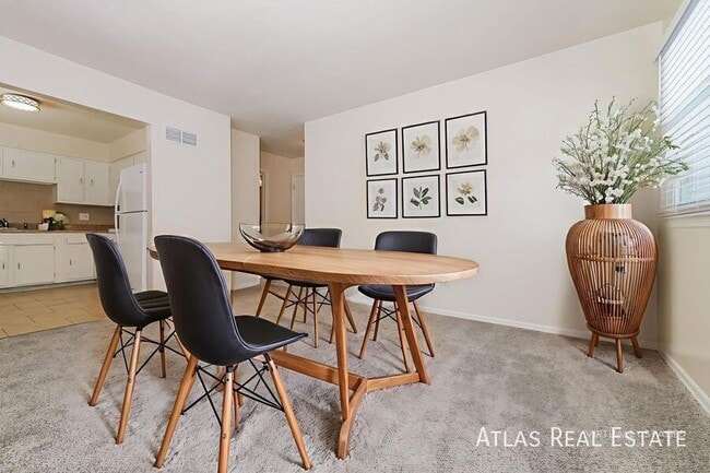 Photo - 906 SE 3rd Terrace Unit B