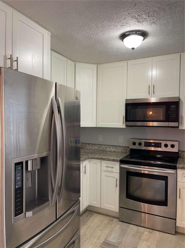 Photo - 3530 Jasmine Triangle