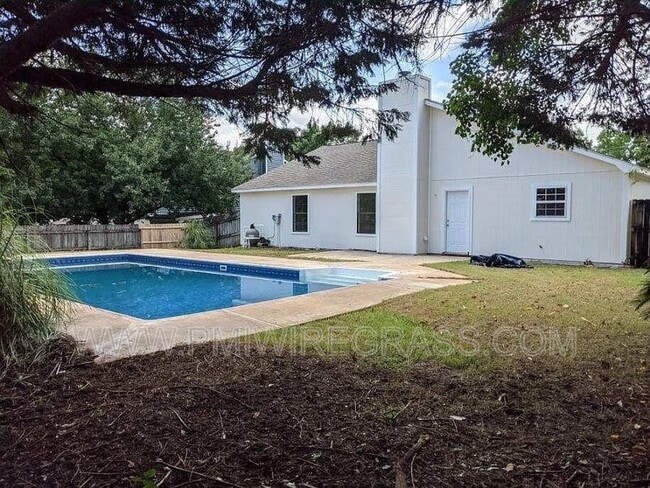 107 Stoneridge Rd