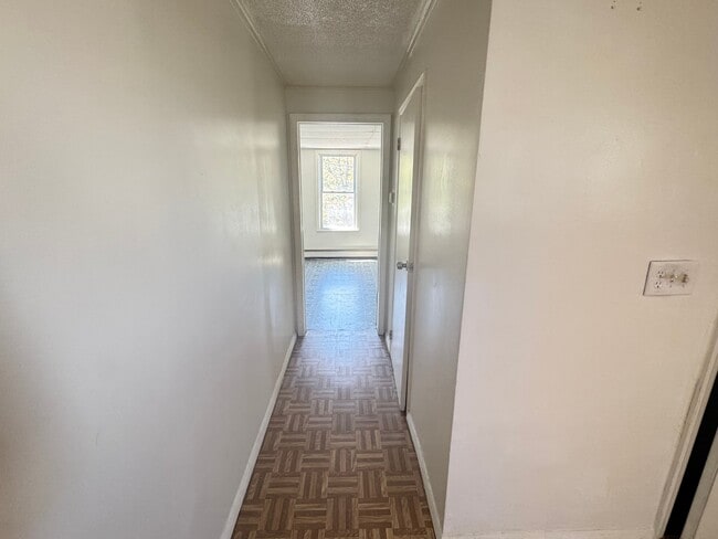 Photo - 257 Marshall St