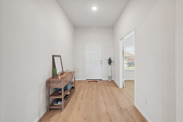Photo - 1004 Pineview Ln