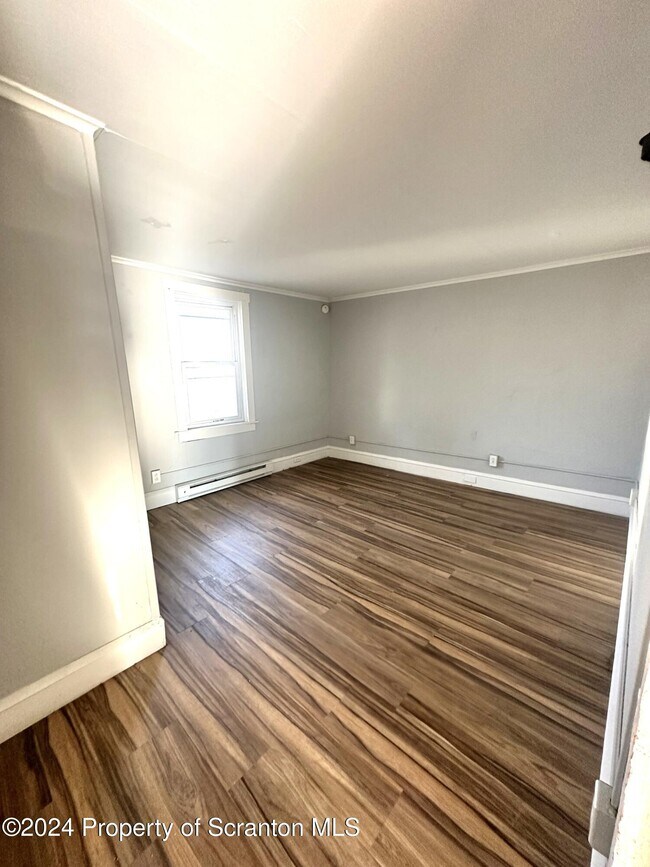 Photo - 280 S Sheridan St