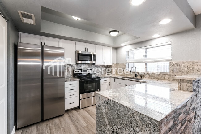 Photo - 4637 N 21st Ave