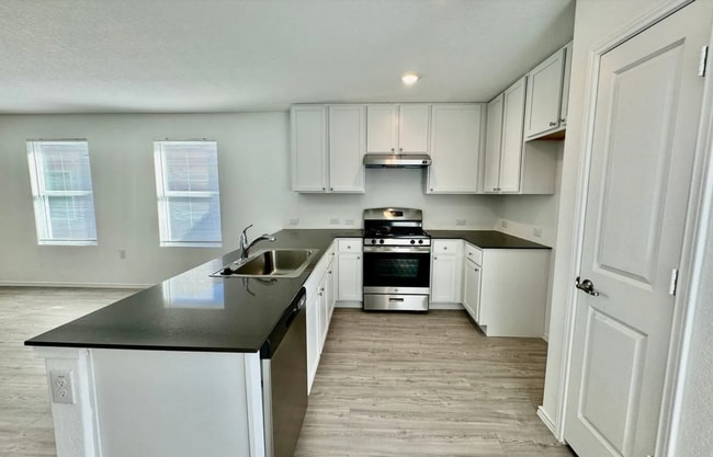 Photo - 10119 Asta Trl