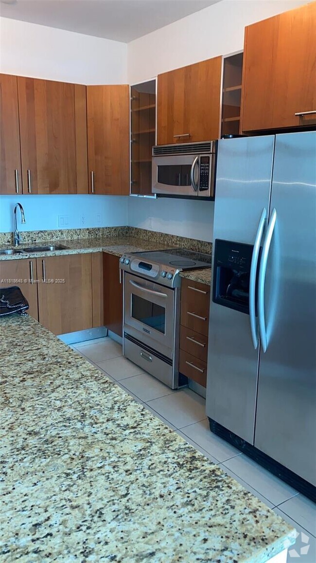 Building Photo - 1945 S Ocean Dr Unit 2302 Rental