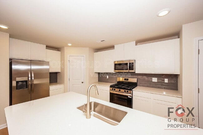 Photo - 143 Arden Ct