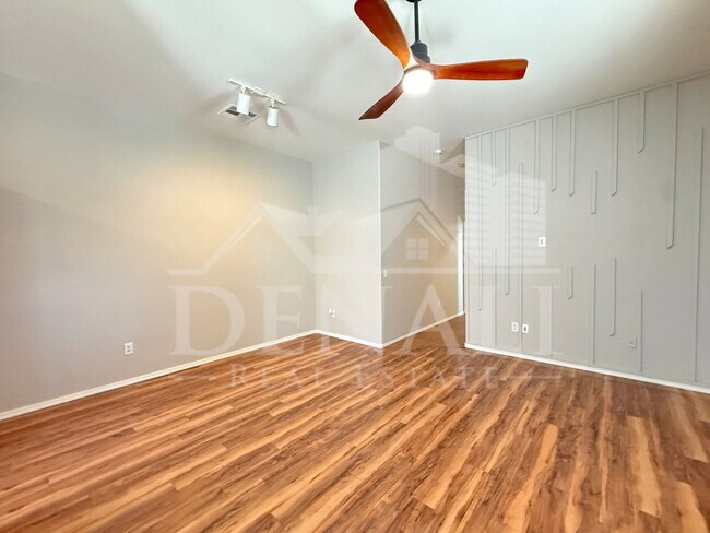 Photo - 9233 E Neville Ave