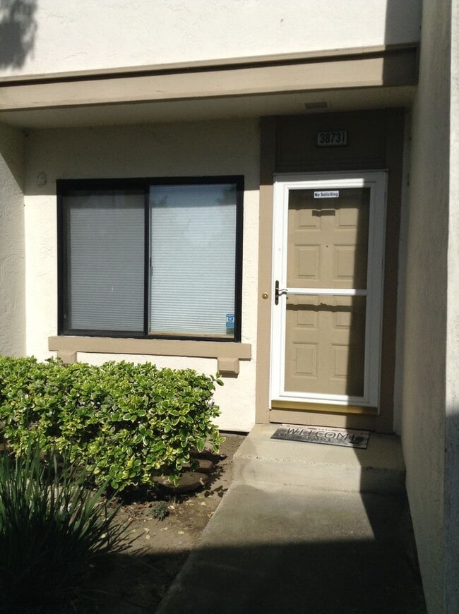 Photo - Stunning Townhouse on Mission Boulevard of Fremont