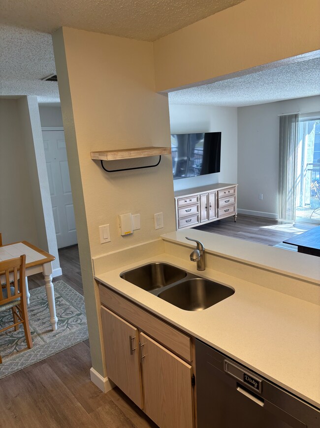Photo - 3705 SW 27th St Unit 625