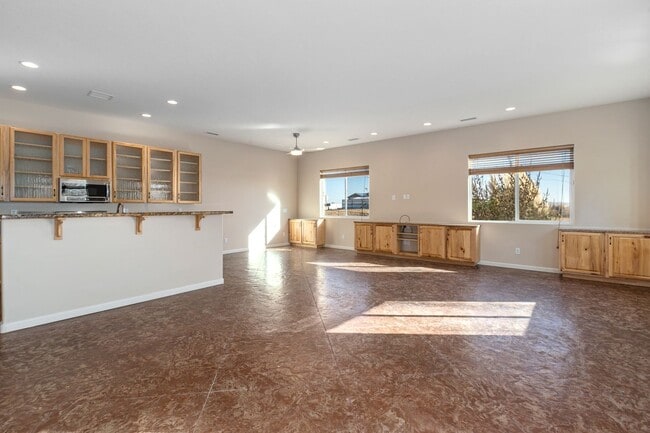 Photo - Country living at its finest!