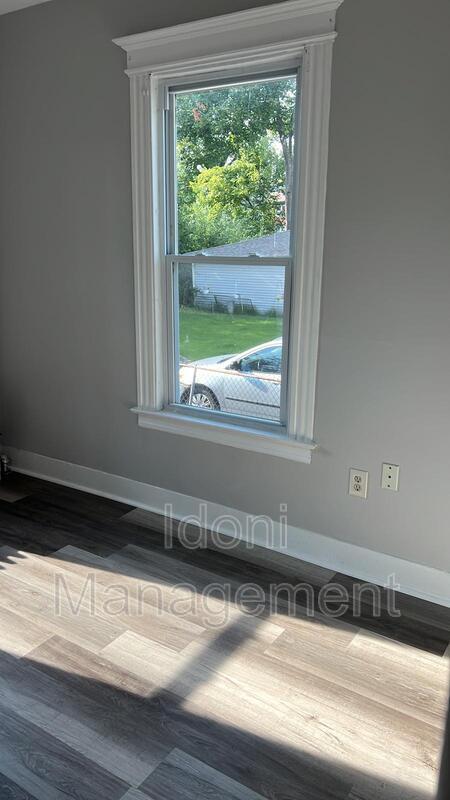 Photo - 79 Baltimore St Unidad 1