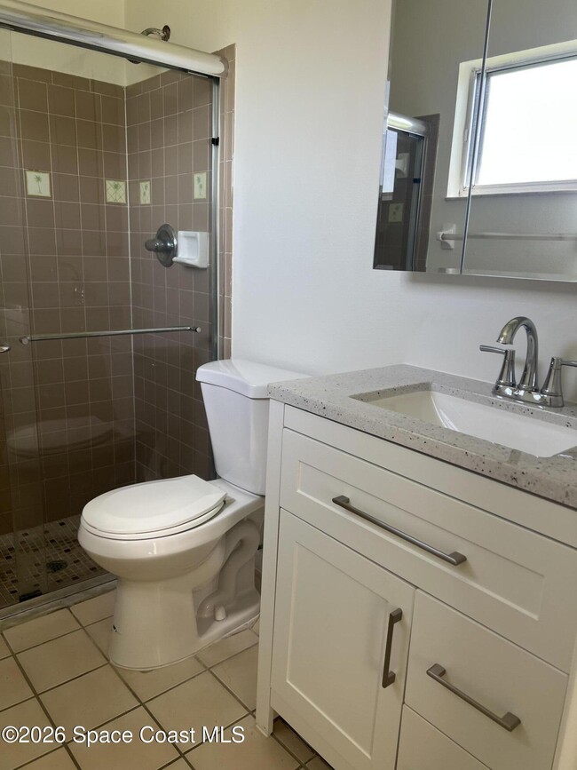 Photo - 2140 Clover St NE