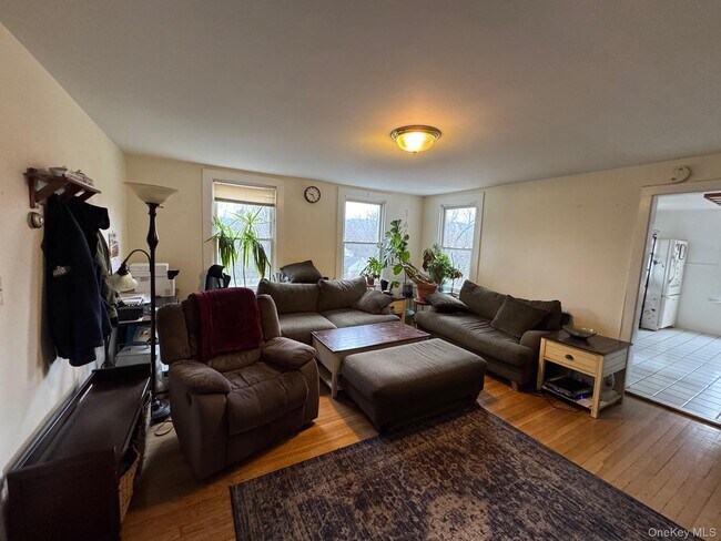 Photo - 78 Duncan Ave Unit 2