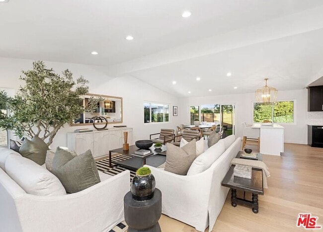 Photo - 3852 Sherview Dr