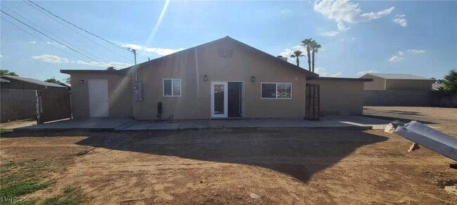 Building Photo - 1871 Shadow Mountain Pl Unit 4 Rental