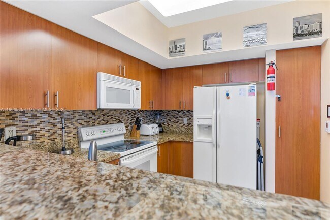 Photo - 17375 Collins Ave Unit 2207