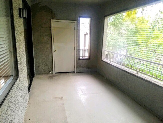 Photo - 15252 N 100th St Unit 2155