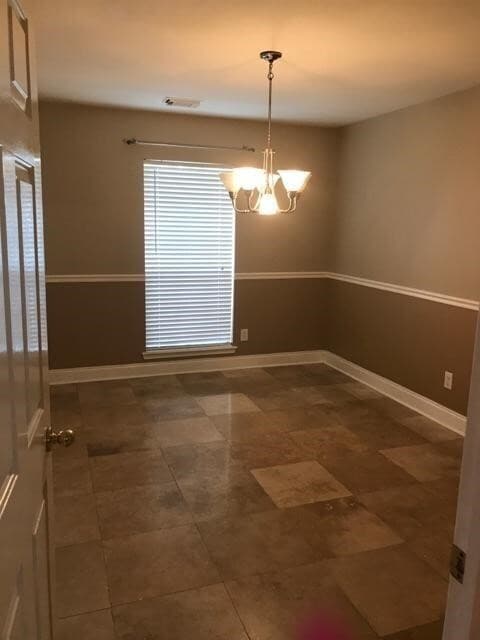205 Sharnoll Cir