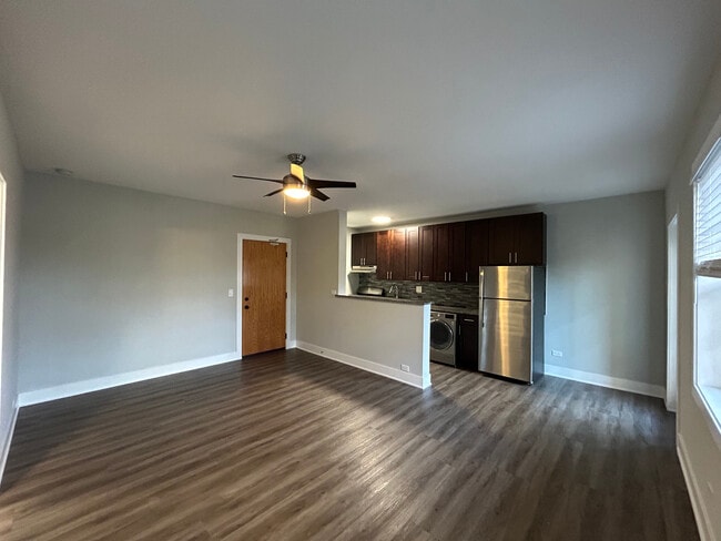 Photo - 730 Judson Ave
