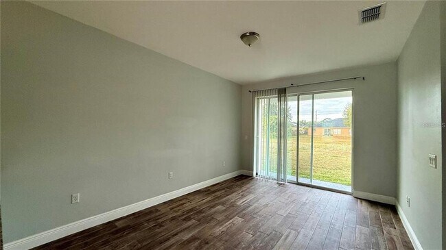 Photo - 710 Leopard Ct