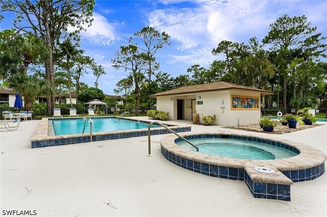 Photo - 1933 Courtyard Way Unit D-103