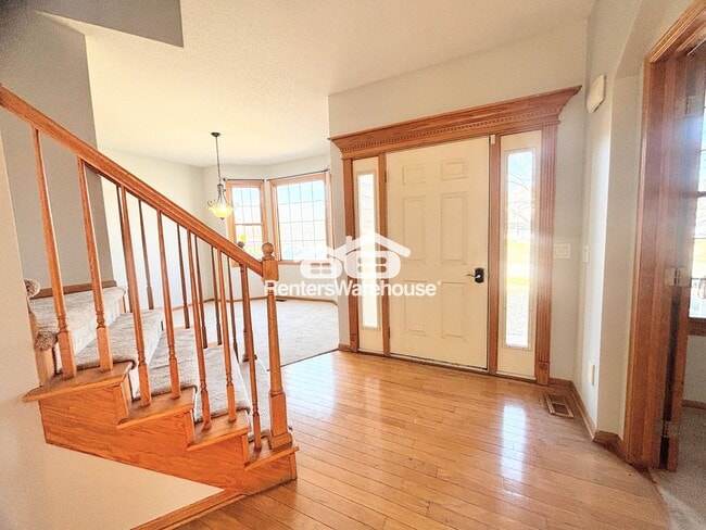 Photo - 6874 Dakota Dr