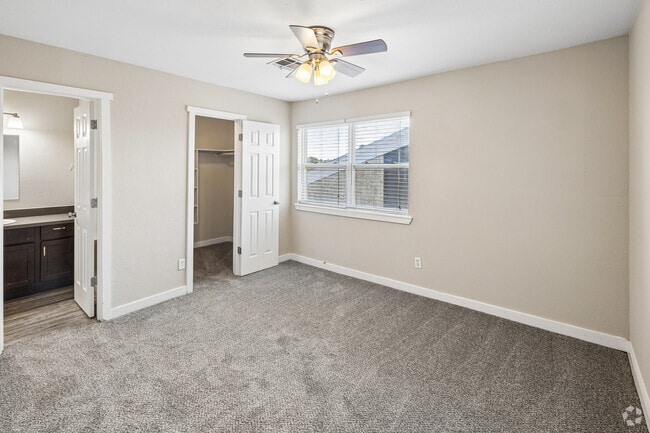 3BR, 2.5BA - 1,350SF - Primary Bedroom