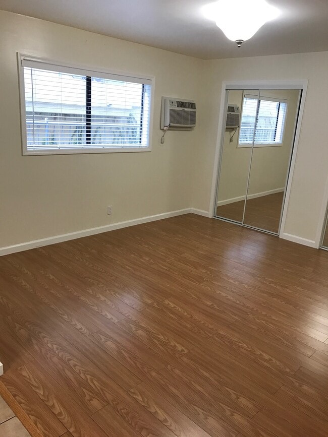 Photo - 7043 Alabama Ave Unit 104