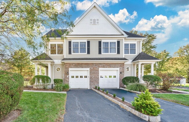 Photo - 32 Bay Hill Dr Unit 32