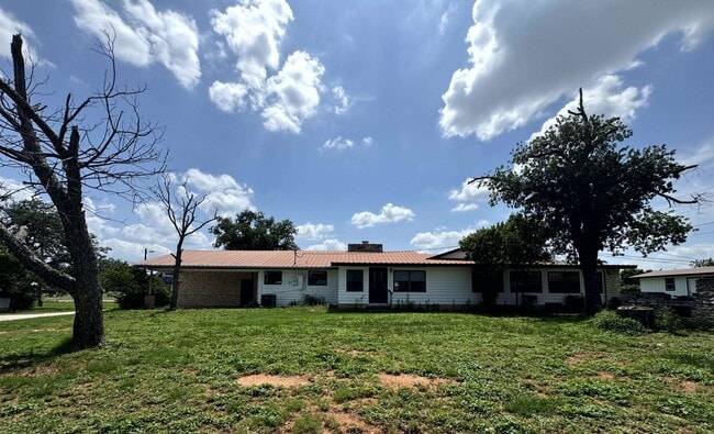 Building Photo - 101 Lake Breeze Dr Rental
