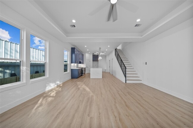 Photo - 4323 Rogers St