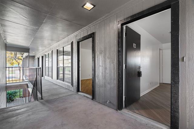 Photo - 320 E 4th St Unit 204