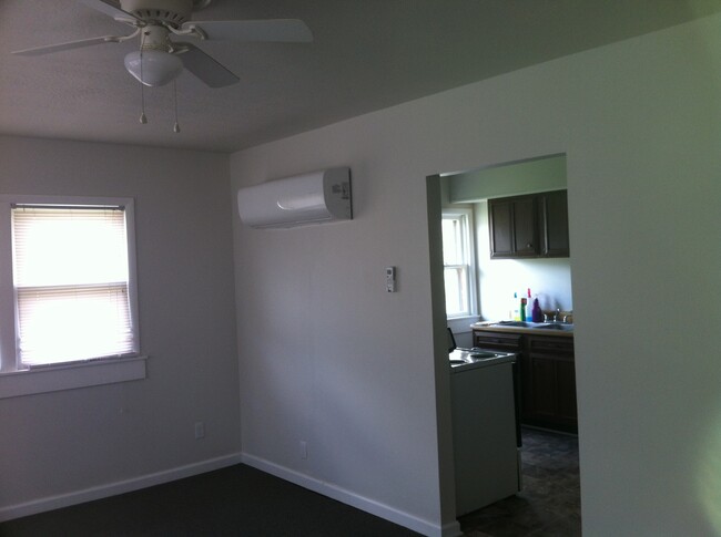 living room - 501 Bourne Ave Apartments Unit 1