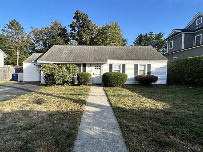 Building Photo - 231 Spiers Rd Rental
