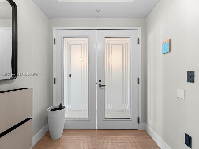 Photo - 19400 Turnberry Way Unit 1911