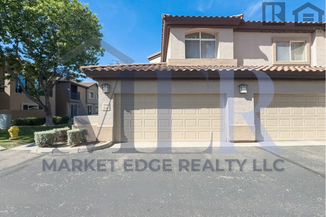 Building Photo - 2Bed/2Bath Furnished Condo in Superstition Springs -- Golf Course Views! -- 2 Car Garage! Unit 110