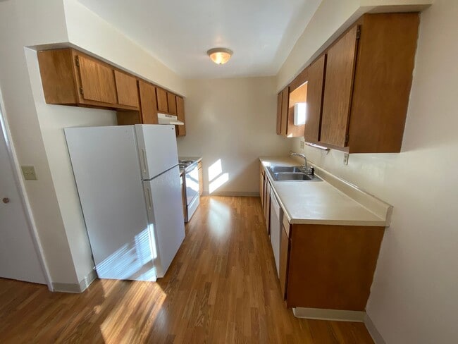 Photo - 124 Karen Way Unit A