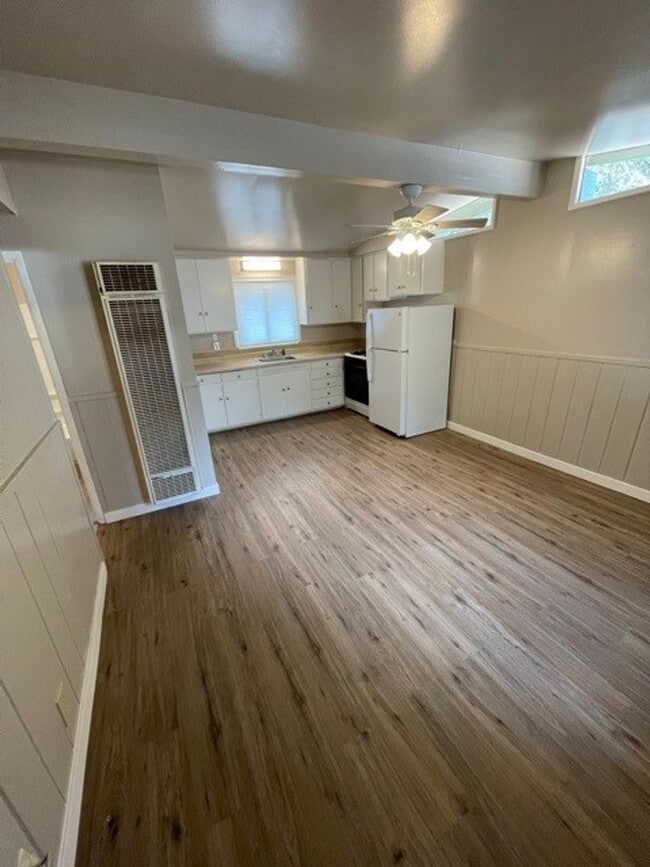 Photo - 905 Lapham Dr Unit A