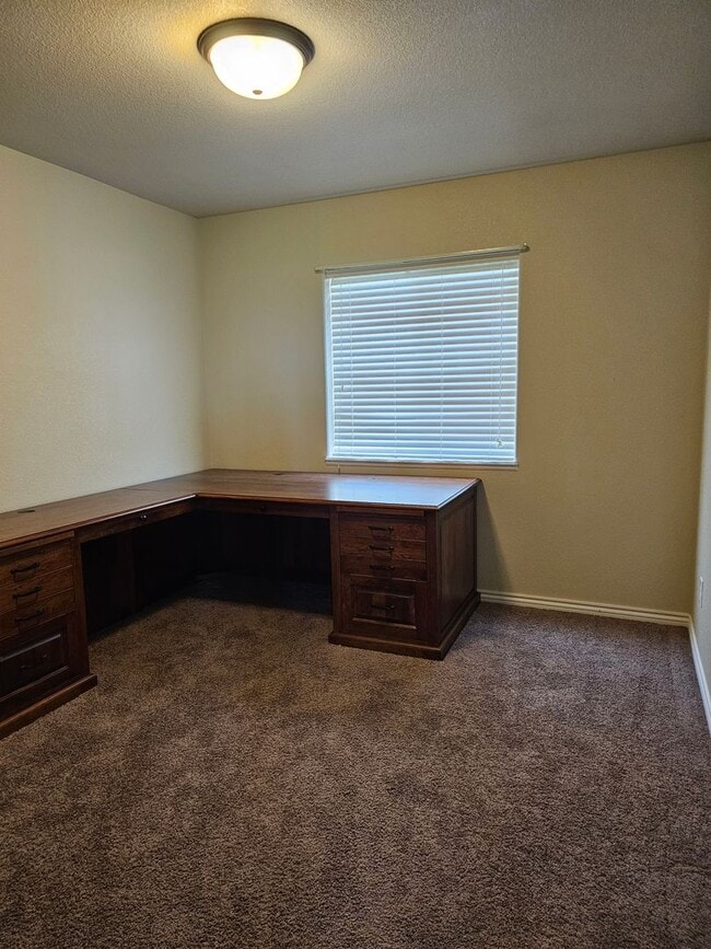 Photo - 6953 Hitching Post Ln