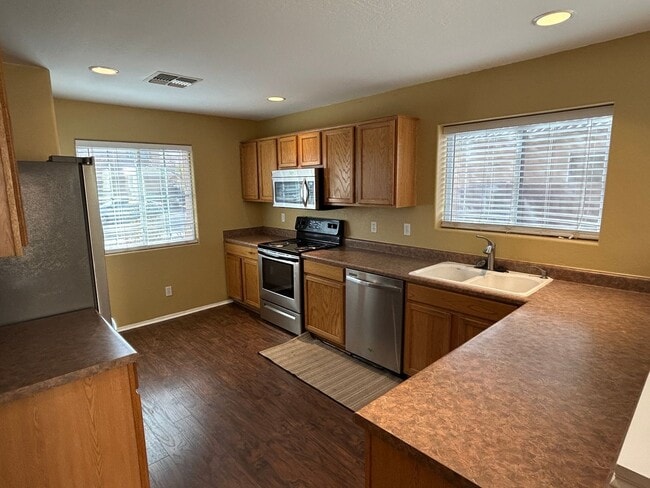 Photo - 15446 W Mercer Ln