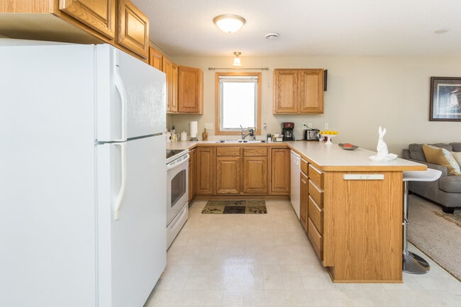 Photo - 6382 13th St N