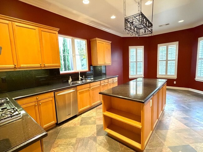 Photo - Enjoy warm sunsets, gentle sea breezes, and daily ocean views from this exceptional Aviara home.